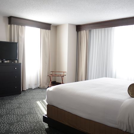 Armon Stamford Hotel & Conference Center Stamford Ct Exterior photo